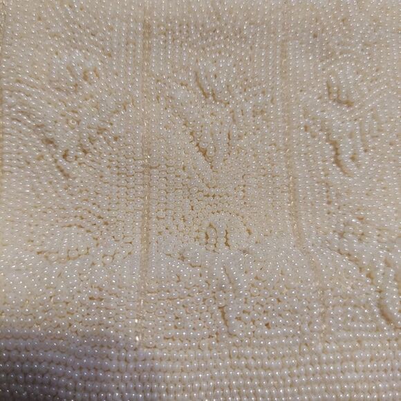 Vintage beaded Mother of Pearl evening purse - Picture 7 of 8